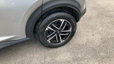 Nissan Juke 1.0 DiG-T N-Connecta 5dr Petrol Hatchback